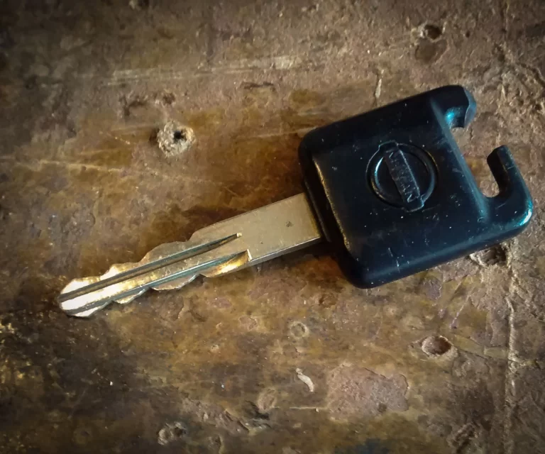 car key repair 768x640 1